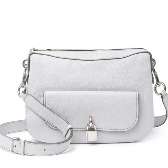 Marc Jacobs Handbags - Marc Jacob's lock that leather bag